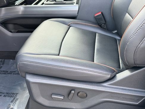 New 2025 Ford F250 Lariat w/ Lariat Ultimate Package image 29