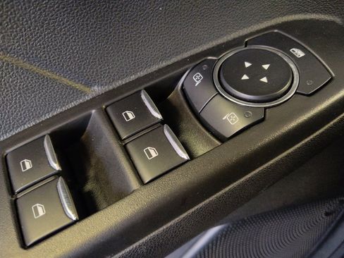 Used 2021 Ford Escape SE image 27