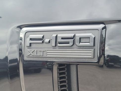Used 2025 Ford F150 XLT w/ Equipment Group 303A High AWD/4WD image 9