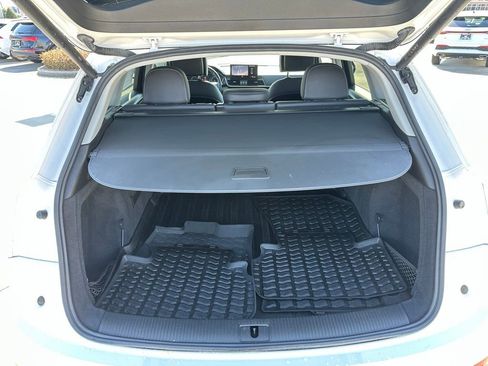 Used 2021 Audi Q5 2.0T Premium w/ Convenience Package image 22