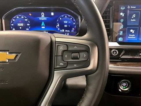 Used 2023 Chevrolet Silverado 1500 LT w/ LPO, Dark Essentials Package AWD/4WD image 18