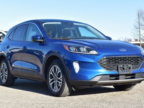 Certified 2022 Ford Escape SEL w/ Technology Package image 3