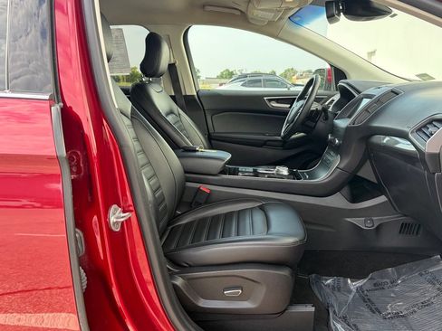 Certified 2019 Ford Edge SEL w/ Equipment Group 201A AWD/4WD image 31