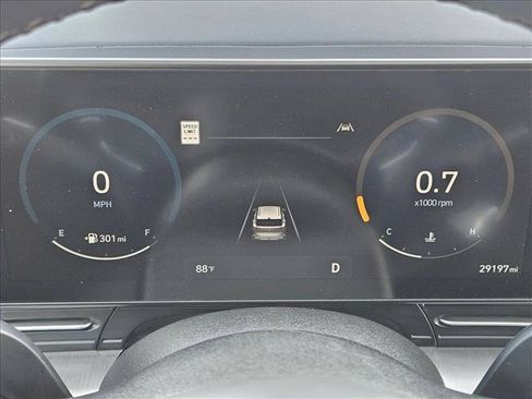 Used 2024 Hyundai Kona Limited FWD image 15