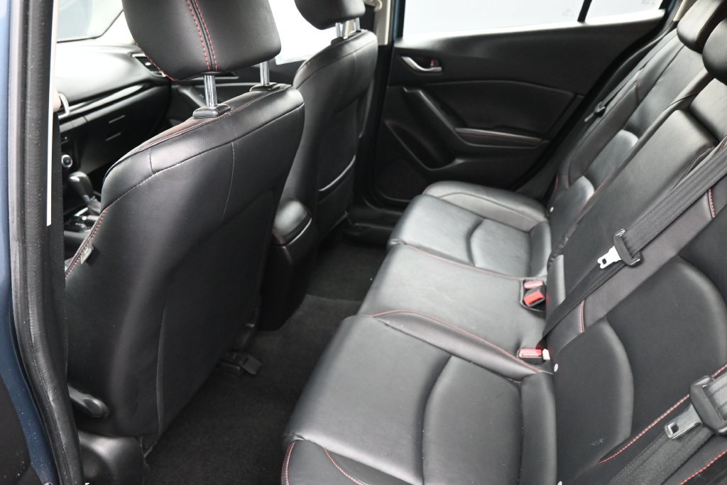 Used 2016 MAZDA MAZDA3 i Grand Touring FWD image 22