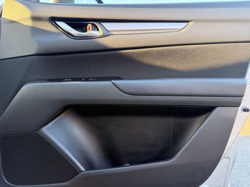 Used 2019 MAZDA CX-5 Sport image 32