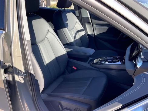 Used 2025 Audi A5 2.0T Premium w/ Convenience Package image 8