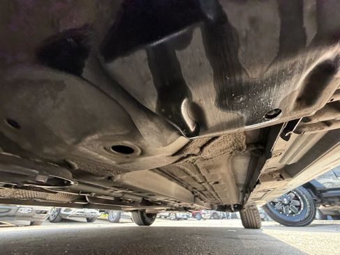 Used 2021 Toyota Corolla LE FWD image 28