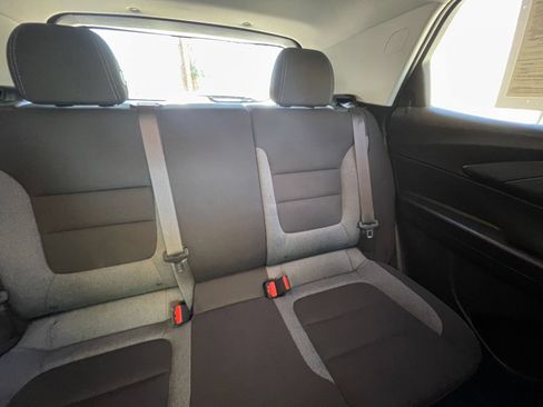 Used 2025 Chevrolet TrailBlazer LT FWD image 36