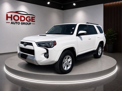 Used 2020 Toyota 4Runner SR5 Premium AWD/4WD image 1