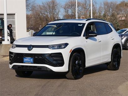 New 2026 Volkswagen Tiguan SE R-Line