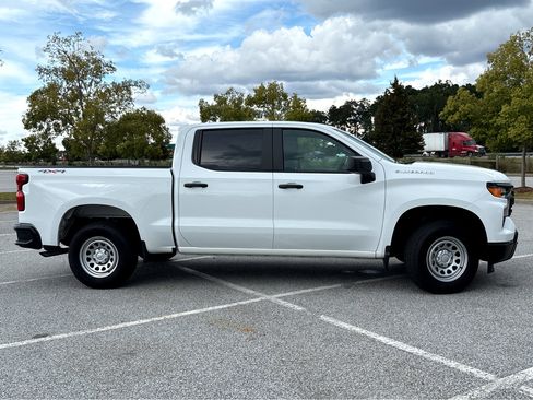 Used 2024 Chevrolet Silverado 1500 W/T w/ WT Value Package image 25