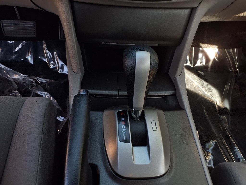 Used 2012 Honda Accord LX image 13