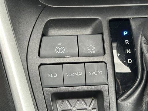 Certified 2024 Toyota RAV4 LE image 29