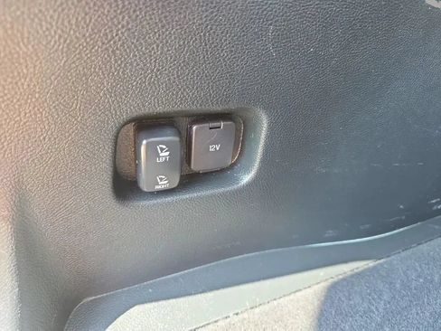 Used 2021 Ford Edge SEL w/ Convenience Package FWD image 53