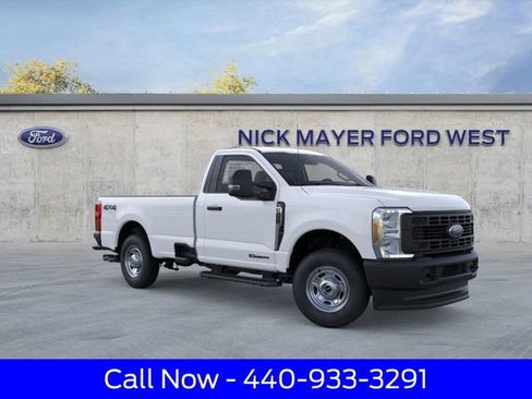 New 2026 Ford F250 XL w/ F-250 >10K GVWR Package image 8