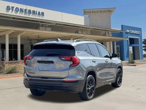 Used 2020 GMC Terrain SLE w/ Elevation Edition FWD image 5