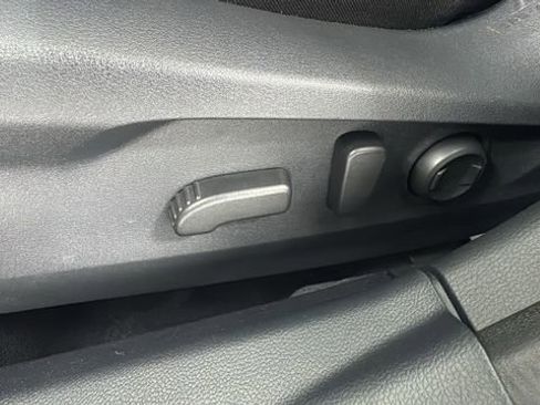 Certified 2025 Subaru Outback Premium w/ Popular Package #1A image 13