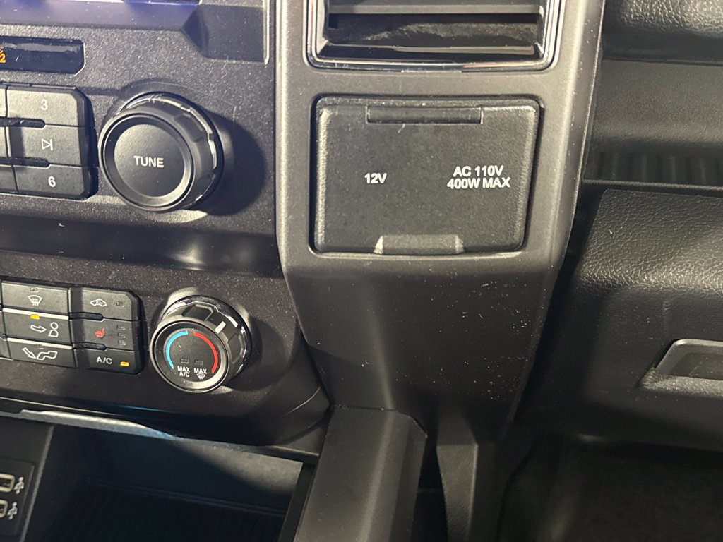 Used 2019 Ford F150 XLT w/ Equipment Group 302A Luxury AWD/4WD image 27