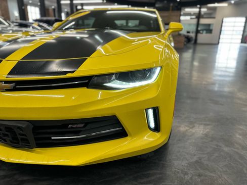 Used 2017 Chevrolet Camaro LT w/ RS Package image 9