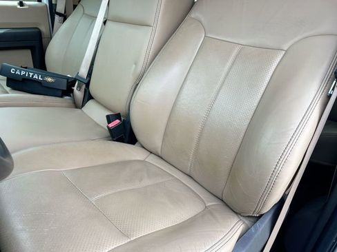 Used 2011 Ford F250 Lariat w/ Lariat Interior Pkg image 15