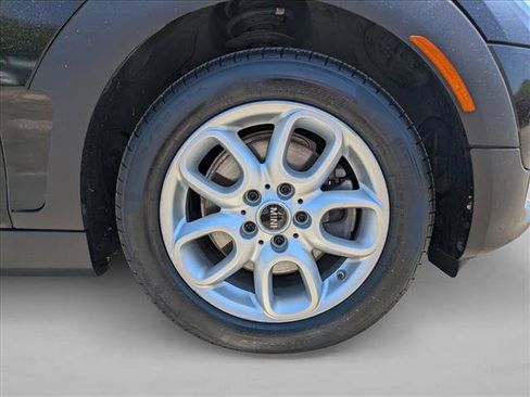 Used 2017 MINI Cooper Clubman ALL4 AWD/4WD image 21