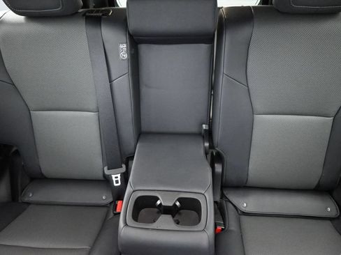 Used 2025 Lexus GX 550 w/ Accessory Package (2T) AWD/4WD image 29