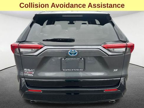Used 2023 Toyota RAV4 SE w/ Weather & Moonroof Package image 9