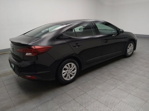 Used 2020 Hyundai Elantra SE w/ Cargo Package (C1) FWD image 10