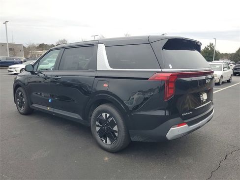 New 2026 Kia Carnival LXS image 6