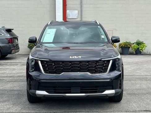 Certified 2025 Kia Sorento S w/ Panoramic Sunroof Package AWD/4WD image 14