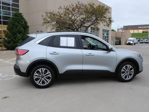 Used 2022 Ford Escape SEL AWD/4WD image 6