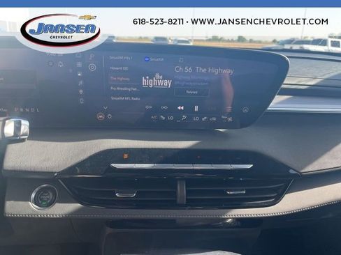 Used 2025 Buick Enclave Preferred FWD image 11