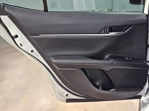 Used 2020 Toyota Camry XSE image 35