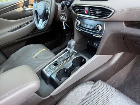 Used 2019 Hyundai Santa Fe SE AWD/4WD image 31