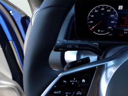 New 2026 Mercedes-Benz GLB 250 4MATIC image 38