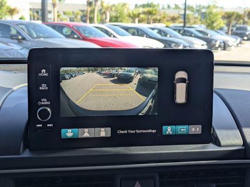 Used 2023 Honda Pilot Touring image 22