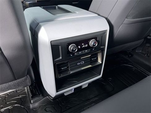 Used 2024 GMC Hummer EV 2X w/ Extreme Off-Road Package image 22