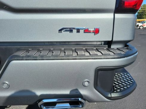 Used 2025 GMC Sierra 1500 AT4 w/ AT4 Premium Package image 32