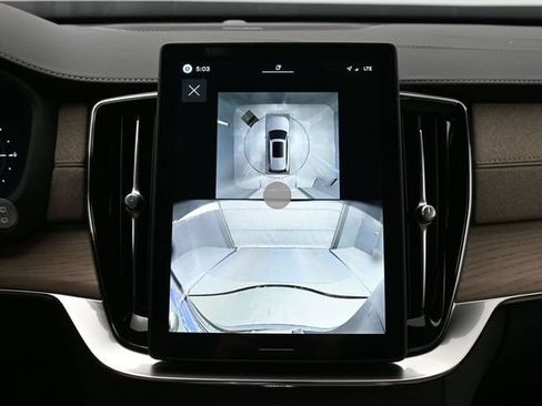 New 2026 Volvo XC90 T8 Plus w/ Protection Package Premier AWD/4WD image 23