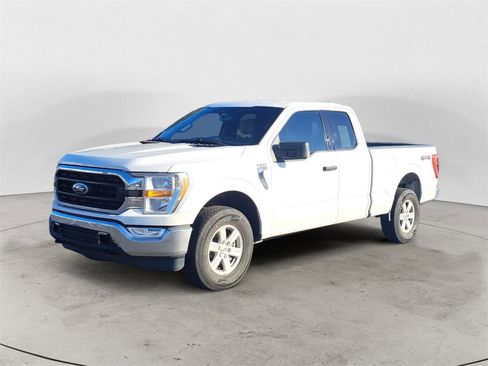 Used 2021 Ford F150 XLT w/ Equipment Group 301A Mid image 7