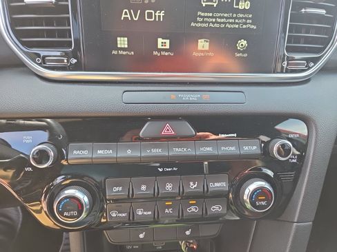 Certified 2022 Kia Sportage Nightfall Edition w/ Nighfall AWD Premium Package image 11