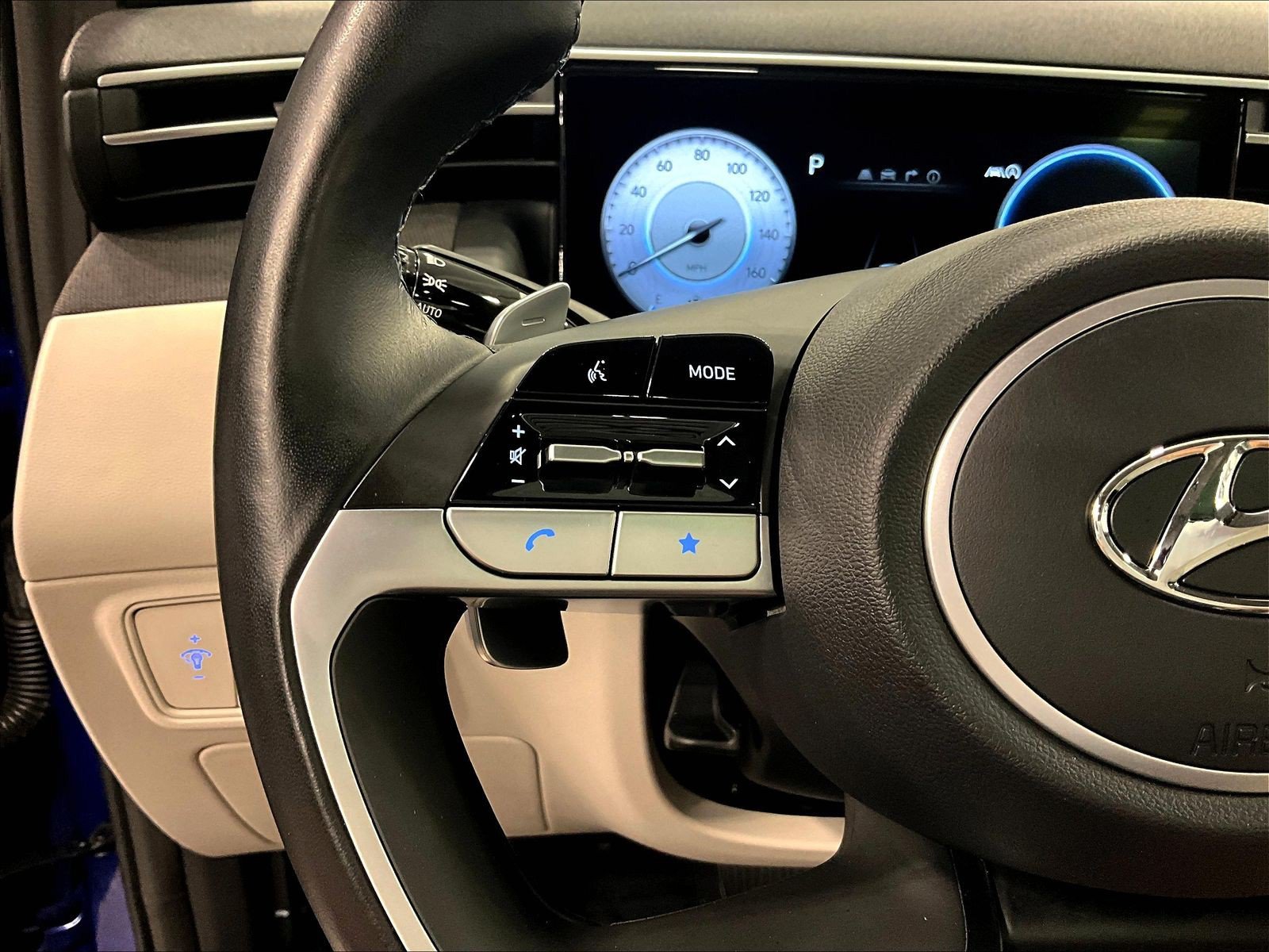 Used 2022 Hyundai Tucson Limited AWD/4WD image 11