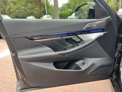 Used 2024 BMW i5 M60 w/ Premium Package AWD/4WD image 14