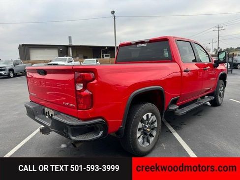 Used 2025 Chevrolet Silverado 2500 Custom w/ Custom Value Package image 4