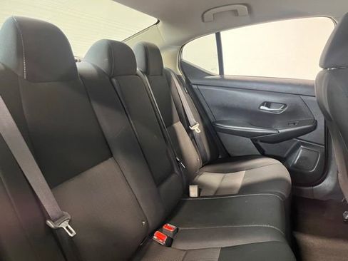 Used 2022 Nissan Sentra SV image 13