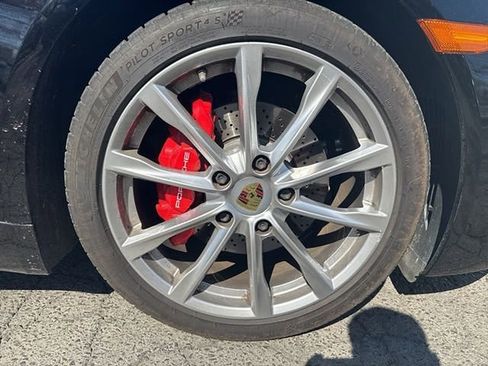 Used 2017 Porsche 718 Boxster S image 9