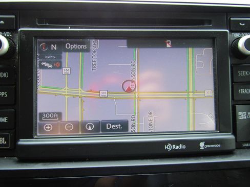 Used 2014 Toyota Sequoia Platinum RWD image 20