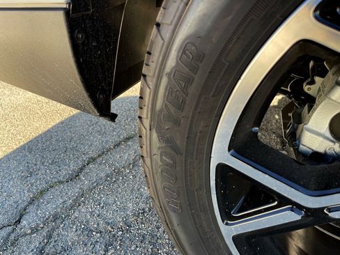 New 2026 Ford Maverick Lariat w/ 4K Tow Package image 13