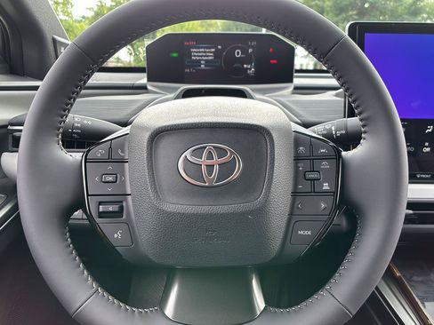 New 2026 Toyota C-HR AWD/4WD image 33